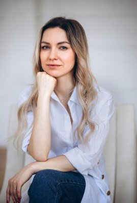 фото Жарська Христина